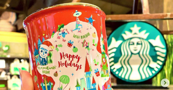 Disney Just Released A New Starbucks Holiday Tumbler And It's Gorgeous