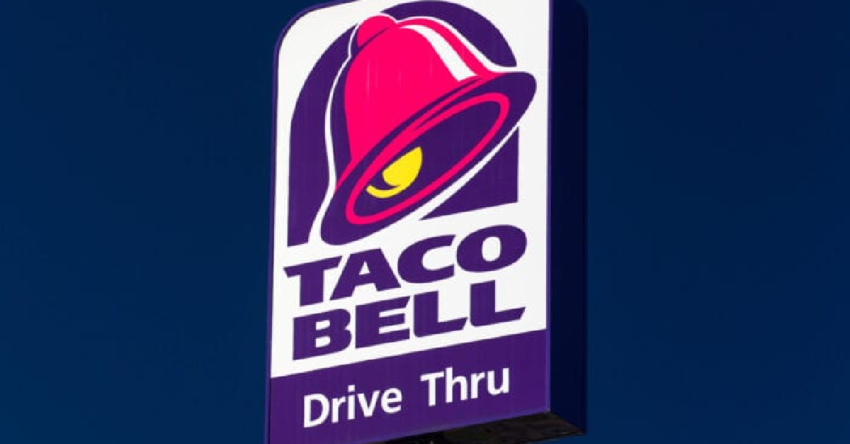 There’s A Petition With Over 80,000 Signatures Going Around To Save Taco Bell’s Mexican Pizza And I’m Signing It