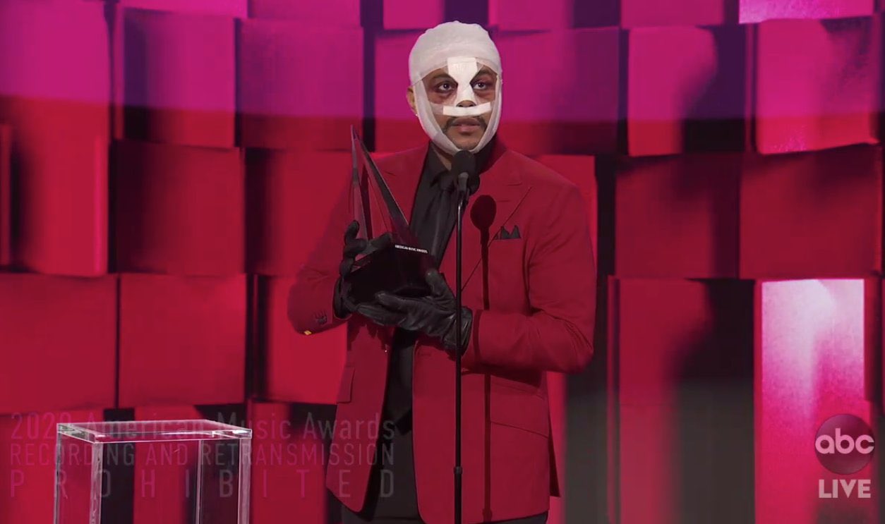 The Weeknd Sported A Full Bandaged Face at The AMAs And It Might Just Be The Strangest Thing Out of 2020