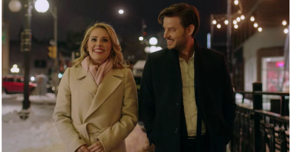 Netflix’s New Christmas Movie Was Super Cheesy But I Actually Enjoyed It