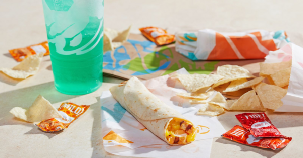 Taco Bell Added A New Chicken Chipotle Melt And It Only Costs A Dollar!