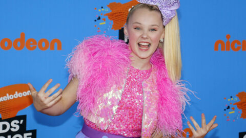 JoJo Siwa Shut Down a Mean Mom With Just One Word and We Are Here For It