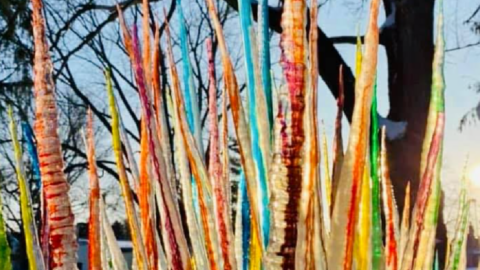 ‘Painted Icicles’ Are The Hot New Home Decor Trend and It’s Basically Pure Magic