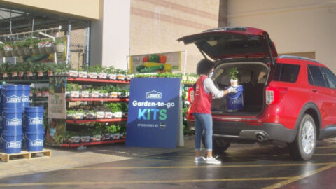 Lowe’s Is Giving Away Free Family Garden-To-Go Kits And I Can’t Wait
