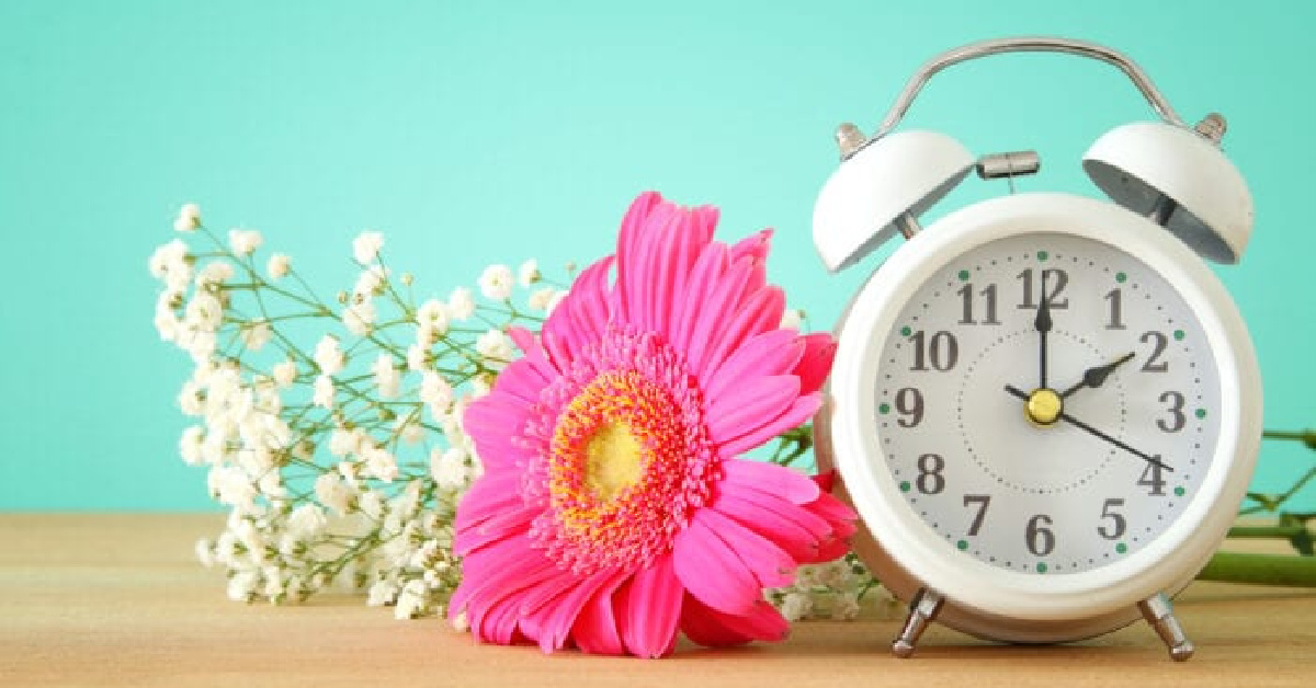 This Weekend Is Daylight Savings Time. Here’s When To Change Your Clocks.