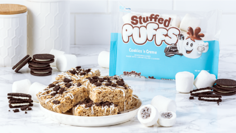 Cookies ‘n Crème Stuffed Marshmallows Exist And They’ll Take Your S’mores To The Next Level