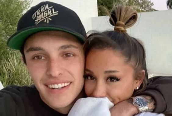 Ariana Grande Secretly Got Married Over The Weekend To Dalton Gomez