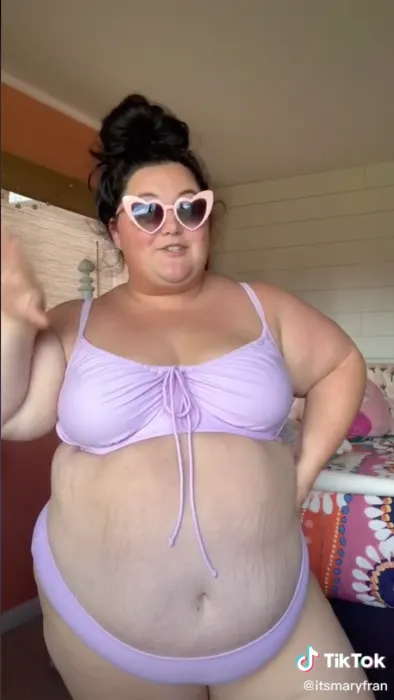 Hound radioactivity Mob This Teacher's TikTok Series Shows How Bad It Sucks 'Traveling As A Fat  Person' And We Are Here For It