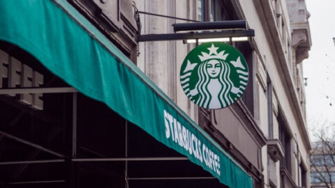 Starbucks Will Start Allowing You To Bring In Your Own Cups And Mugs Again Soon