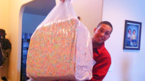 You Can Get A Giant 40 Pound Bag Of Lucky Charm Marshmallows, Because Why Not?