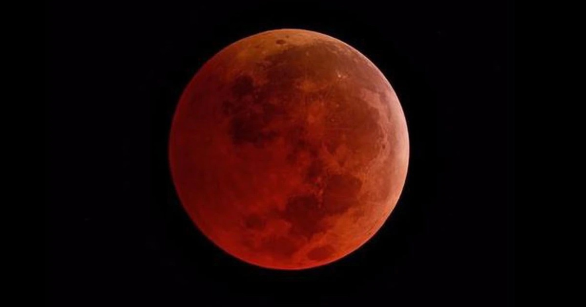 The Full Thunder Moon Rises This Week. Here’s When You’ll Be Able To See It.