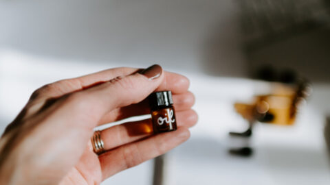 Important Essential Oil Benefits and Uses – How Do They Work {Aromatherapy}