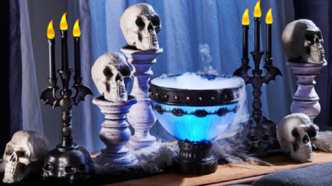 This Glowing Candy Bowl Is Perfect For Those Halloween Trick-Or-Treaters