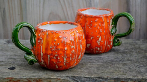 These Realistic Pumpkin Mugs Are Perfect For Sipping Your Way Into Fall