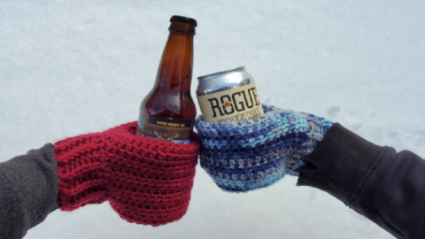 This Beer Mitten Is The Ultimate Gift For The Person That’s Always Cold
