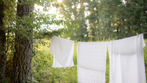 According To Experts, You’ve Been Washing Your Sheets Wrong Your Entire Life