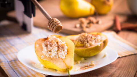 2-Ingredient Honey Roasted Pears Dessert