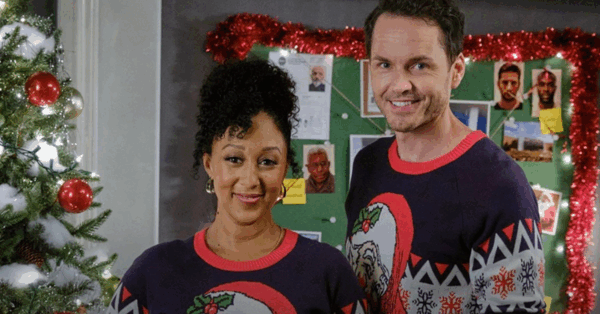 Hallmark’s Christmas Movie Schedule Is Finally Here, So Let the Holidays Begin