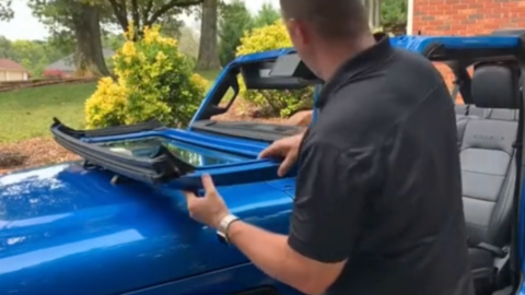 People Are Just Finding Out That Jeep Windshields Can Be Taken Off and Everyone Is Shocked About It