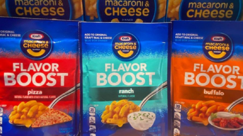 Kraft Macaroni & Cheese Flavor Boost Packets Include Ranch and Pizza Seasoning To Sprinkle on Your Cheesy Meal