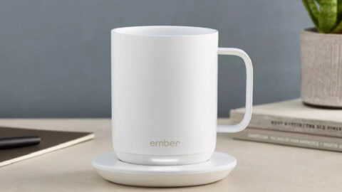 This Self Warming Mug Never Allows Your Tea or Coffee To Get Cold and I Need It