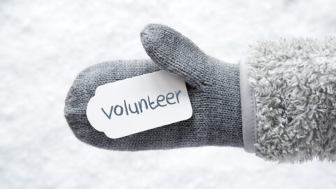 Easy Ways To Volunteer Or Help Others During The Holiday Season
