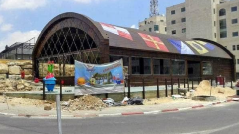 A Real-Life Krusty Krab Restaurant Exists And I Need A Krabby Patty Now