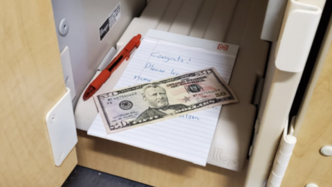 This College Professor Hid A Cash Prize Inside The Class Syllabus to See If His Students Would Notice