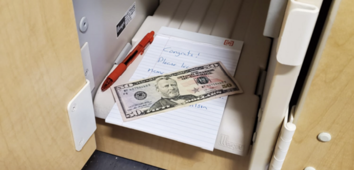 This College Professor Hid A Cash Prize Inside The Class Syllabus to See If His Students Would Notice