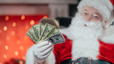 Here’s How to Properly Tip For The Holidays
