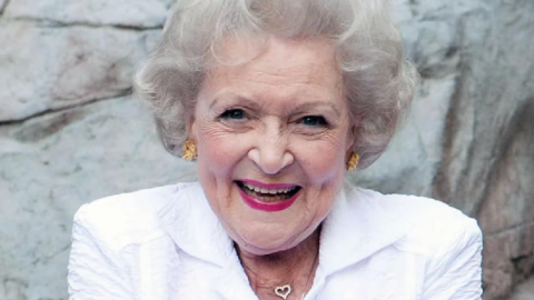 People Are Wanting To Make January 17th National Betty White Day And We Are Here For It