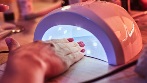 Best LED Lamp For Gel Nails (2022)