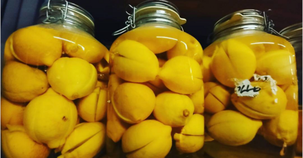 This Hack Helps You Keep Lemons Fresh For Months