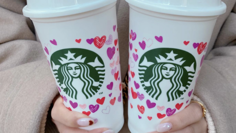 Starbucks Is Selling A $3 Color Changing Cup for Valentine’s Day and I’m Off To Get One