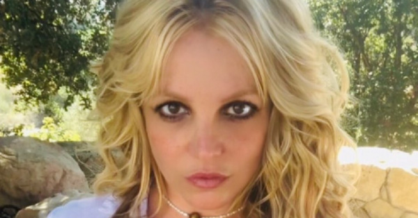 Britney Spears Signs A $15 Million Book Deal, She’s Ready To Talk
