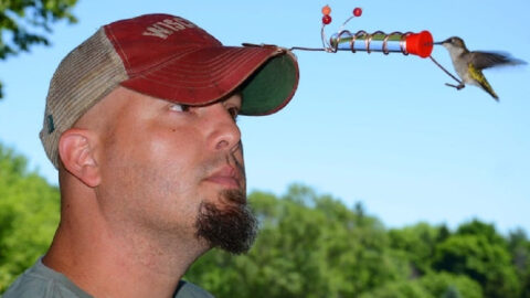 You Can Get A Hummingbird Feeder That Attaches To Your Hat and It’s The Best Thing Ever