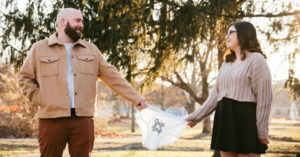 This Un-Pregnancy-Announcement Is As Hilarious As It Is Honest