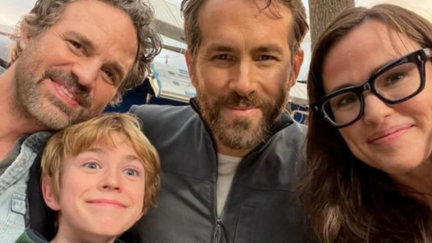 Netflix’s New Time Travel Movie is Basically A ’13 Going on 30′ Reunion