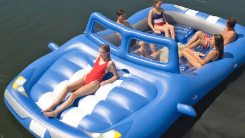 This 20-Foot Convertible Car Float Is The Perfect Way To Spend Your Day On The Water