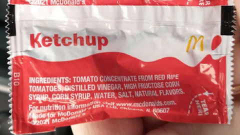 Did You Know There’s A Right Way To Open A Ketchup Packet? I’ve Been Doing It Wrong For Years.