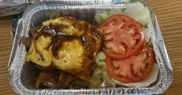 You Can Get A Bunless Burger Bowl Off The Five Guys Secret Menu And It’s My New Obsession