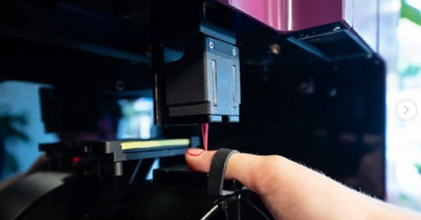 You Can Now Get $8 Robotic Manicures at Select Target Stores And I Want One