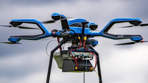 AT&T Has “Flying Cows” That Brings You Access to the Internet