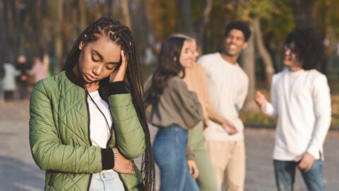 Everything Parents Need to Know About The Disturbing ‘Back-To-School Necklace’ Trend