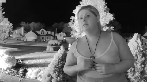 A Doorbell Cam Catches The Moment A Stranger Saves This Family From A House Fire