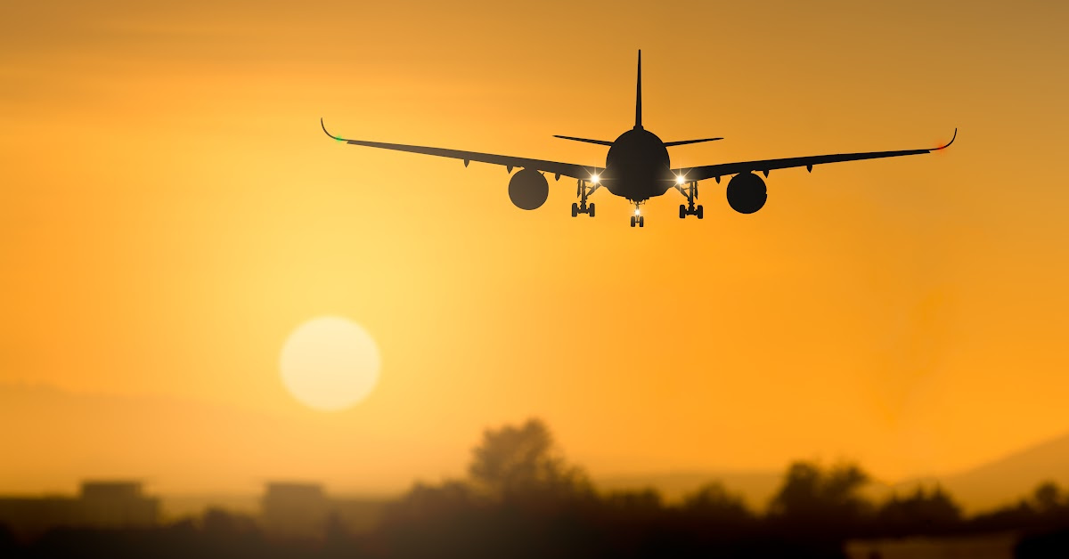 This Brutal Heatwave Is Causing Roofs To Melt, Runways Are Buckling, And They’re Wrapping A Bridge In Foil