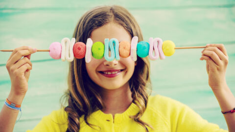 This Company Wants to Pay You A 6-Figure Salary For Eating Candy And It’s A Total Dream Job