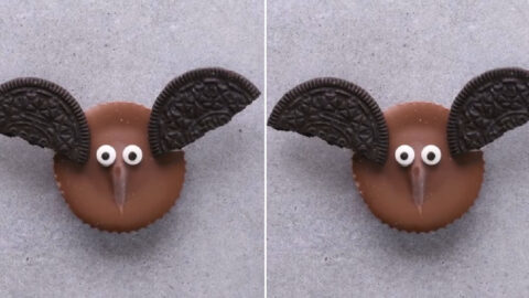 These 3-Ingredient Oreo Cookie Bats Are Exactly What Your Halloween Needs