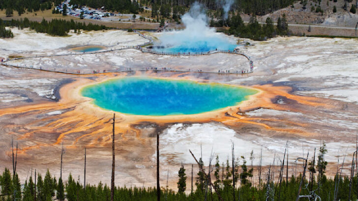 The Man Who Fell Into A Hot Spring At Yellowstone Completely Dissolved Within A Day