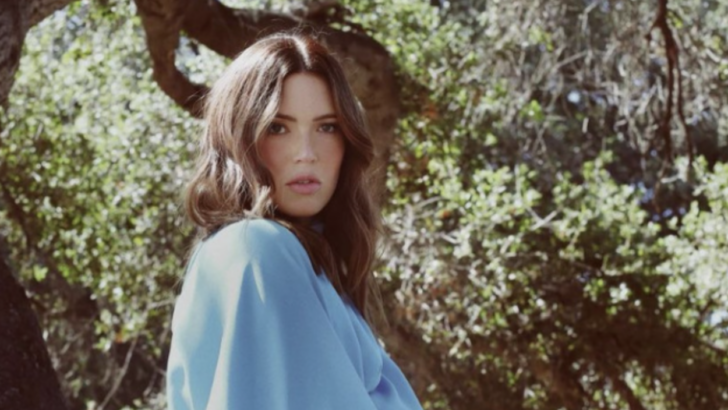 Mandy Moore Released Photos From Her Maternity Photoshoot And She Is Stunning